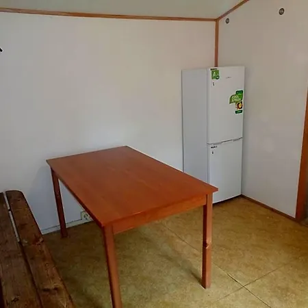 Szálloda U Lazni - *